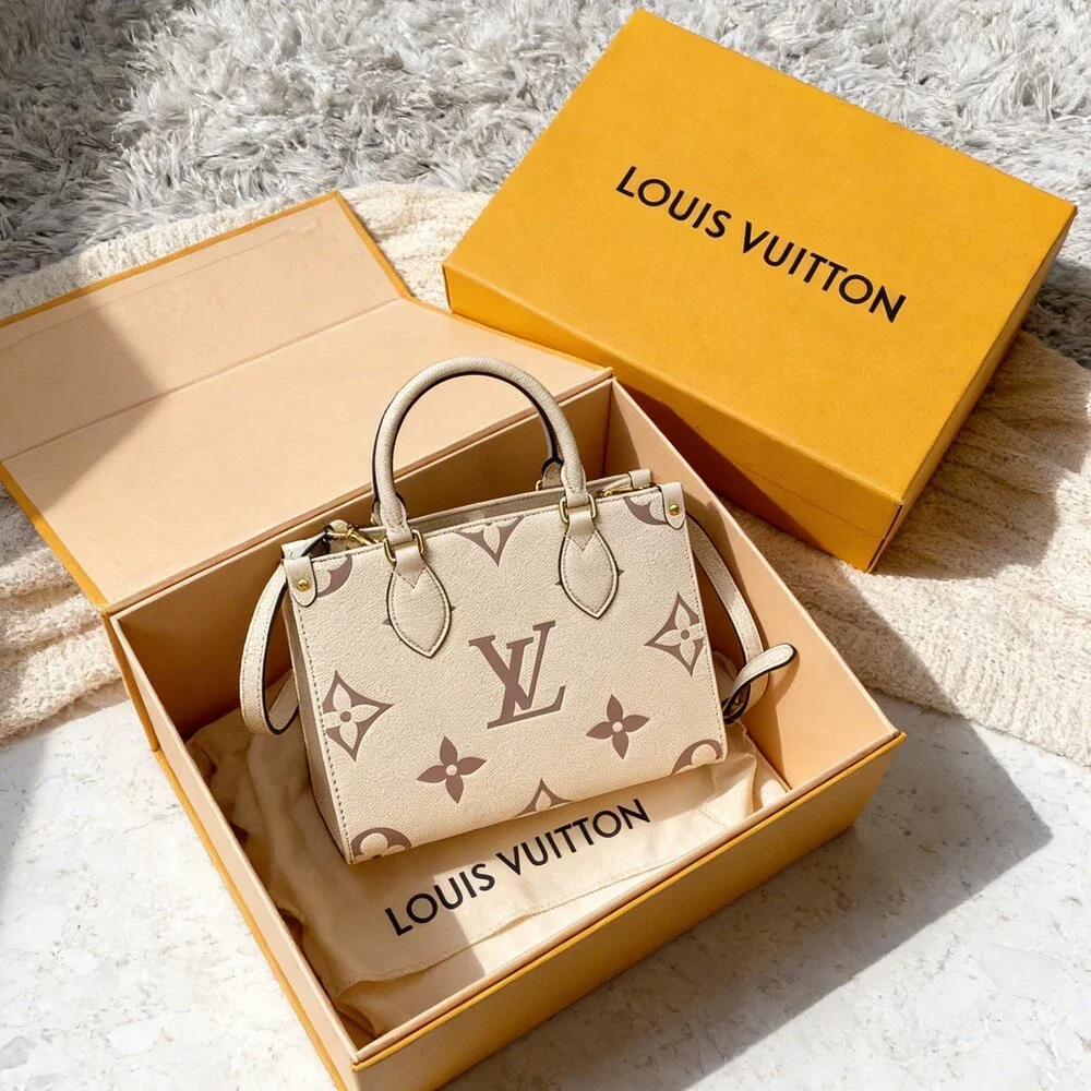 Louis Vuitton  PM Monogram Empreinte Creme